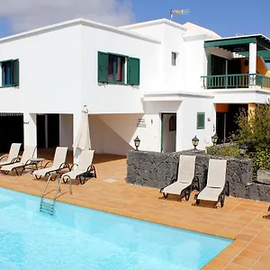 Leonard Villa Playa Blanca (Lanzarote)