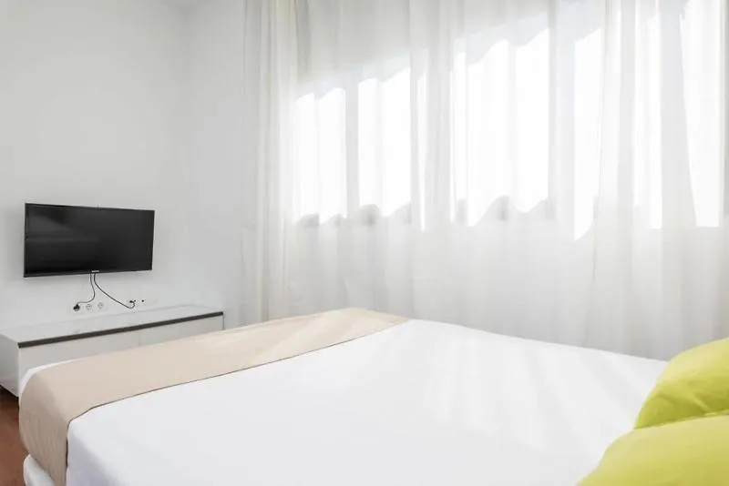 Feelathome Merced Apartments Málaga