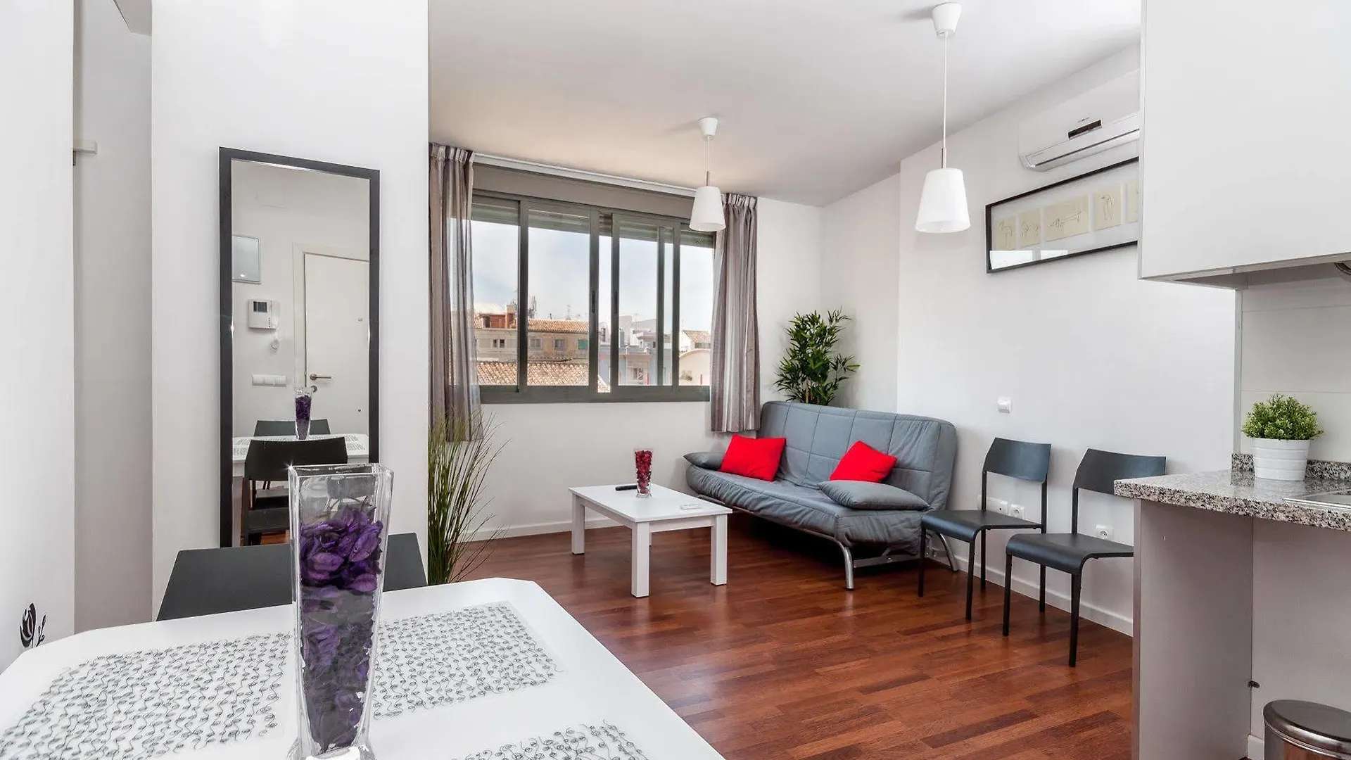 Feelathome Merced Apartments Málaga