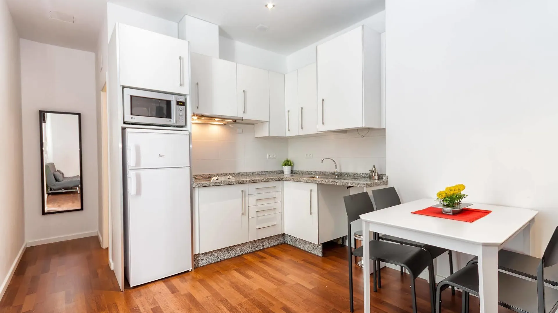 Feelathome Merced Apartments Málaga Spanje